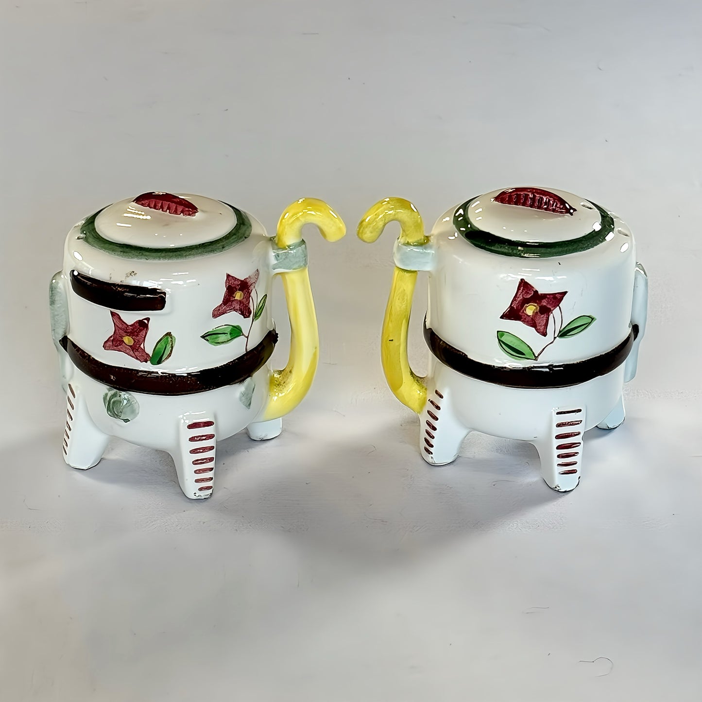 Salt & Pepper Figurine Collextion