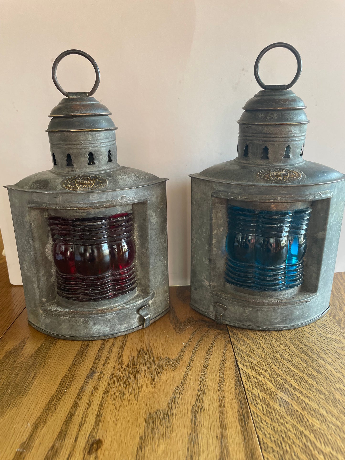 Pair of Port & Starboard ships lanterns