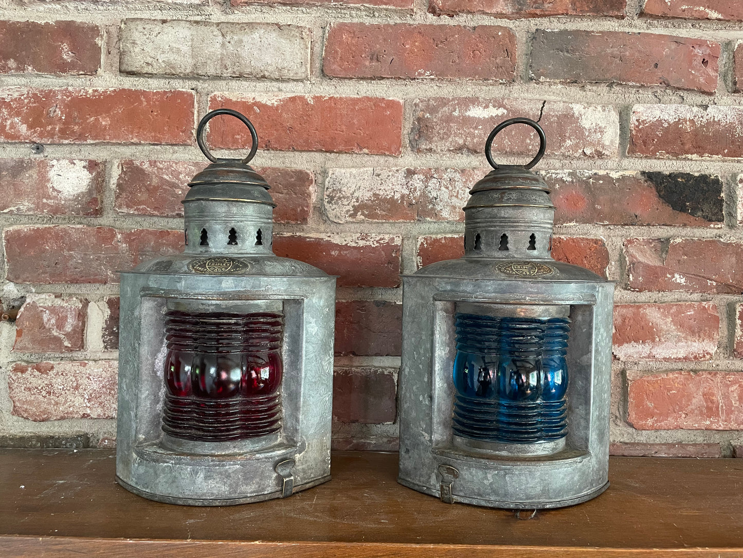 Pair of Port & Starboard ships lanterns