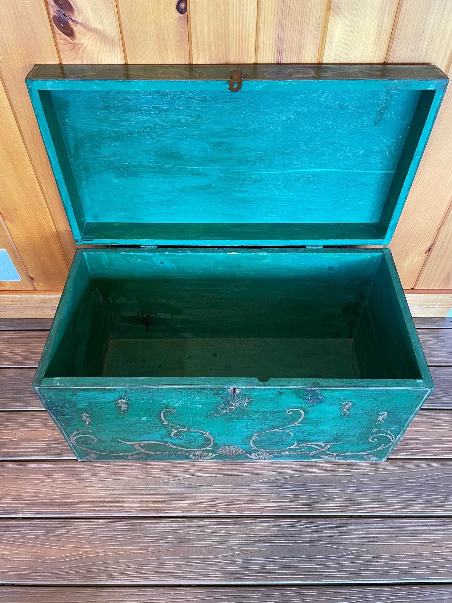 New England Folk Art Sea Chest